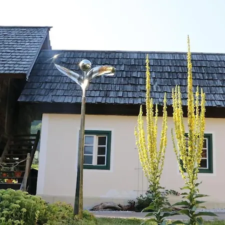 Modernes In Altem Апартаменты *