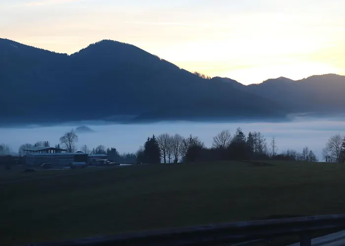 شقة Modernes In Altem