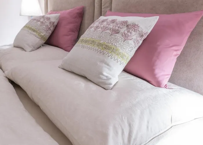 Modernes In Altem * Aflenz Kurort