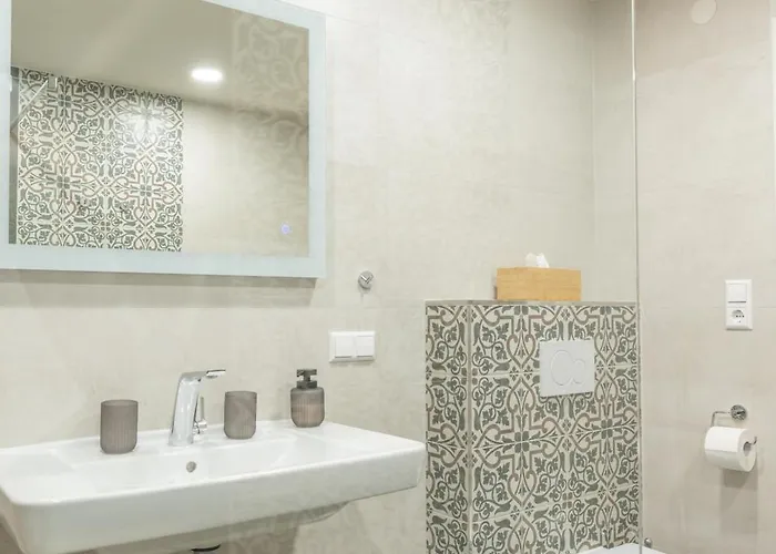 Modernes In Altem Aflenz Kurort